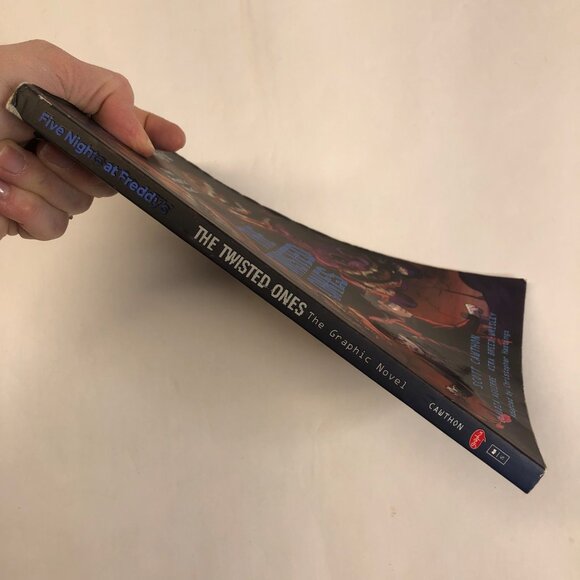 The Twisted Ones: The Graphic Novel Five Nights at Freddy's Book Scott Cawthon - Picture 5 of 12